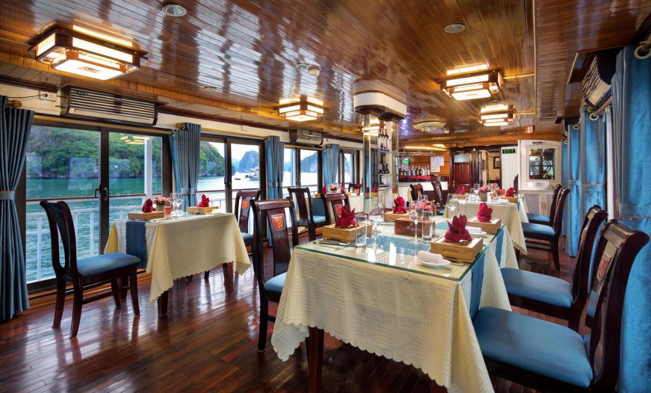 Charm Boutique Cruise Hotel Ha Long Exterior photo