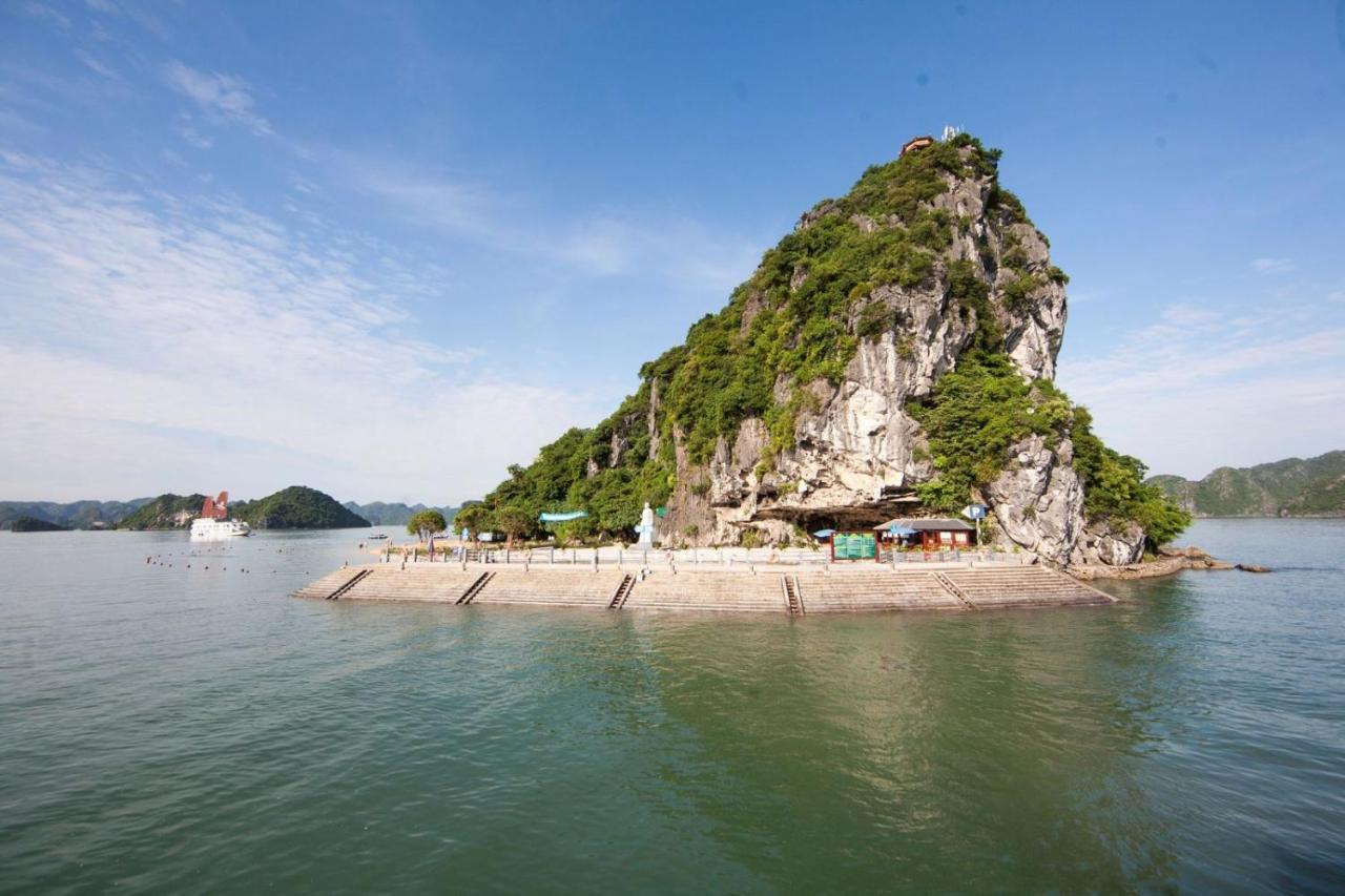 Charm Boutique Cruise Hotel Ha Long Exterior photo